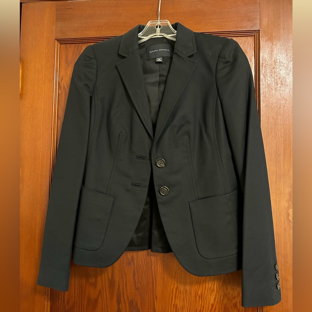 Banana Republic suit